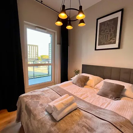 Apartamento Comfort Wiktoryn Varsóvia